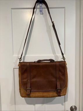 Vintage Leather Messenger Bag adjustable strap